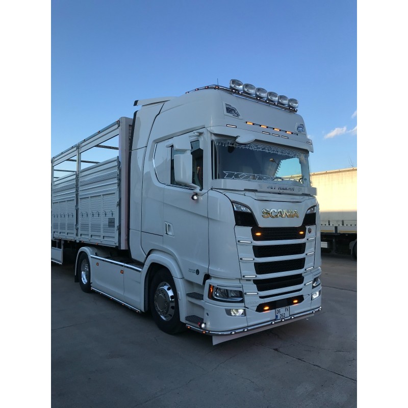 Barra de techo recta Scania R /S + 2016 con leds incluidos - 1.270,00 €